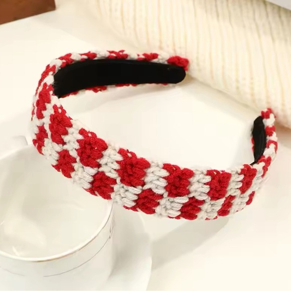 Red and White Checker Knit Headband main image 3